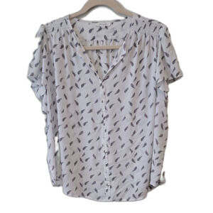 Monday Fun Feather Patterned Plus Blouse Pink White Size 3X